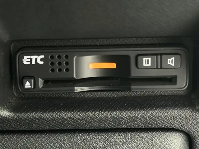 ホンダ ステップワゴン スパーダ Z 神奈川県 2013(平25)年 9万km プレミアムスパークルブラックパール 純正9インチナビ/バックカメラ/ビルトインETC/ステアリングリモコン/パドルシフト/オートエアコン/両側パワースライドドア/純正HIDヘッドライト/フォグランプ/純正16インチアルミホイール/横滑り防止機能/ヒルスタートアシスト/電動格納ウィンカーミラー/ドアバイザー