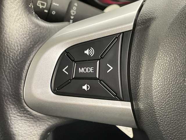 トヨタ ルーミー カスタムG－T 栃木県 2019(令1)年 5.1万km パールホワイトⅢ ワンオーナー/ターボ/SDナビ/（CD/DVD/Bluetooth/フルセグTV）/バックモニター/スマートアシスト/前後コーナーセンサー/ビルトインETC/両側パワースライドドア/前席シートヒーター/オートライト/LEDヘッドライト/横滑り防止装置/フォグランプ/スマートキー/プッシュスタート/アイドリングストップ/ステアリングスイッチ/革巻きステアリング/電動格納ミラー/純正アルミホイール/純正フロアマット