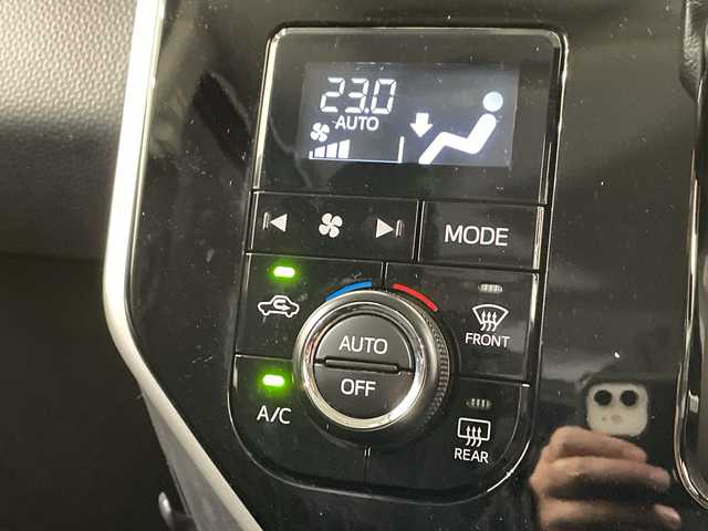 トヨタ ルーミー カスタムG－T 栃木県 2019(令1)年 5.1万km パールホワイトⅢ ワンオーナー/ターボ/SDナビ/（CD/DVD/Bluetooth/フルセグTV）/バックモニター/スマートアシスト/前後コーナーセンサー/ビルトインETC/両側パワースライドドア/前席シートヒーター/オートライト/LEDヘッドライト/横滑り防止装置/フォグランプ/スマートキー/プッシュスタート/アイドリングストップ/ステアリングスイッチ/革巻きステアリング/電動格納ミラー/純正アルミホイール/純正フロアマット