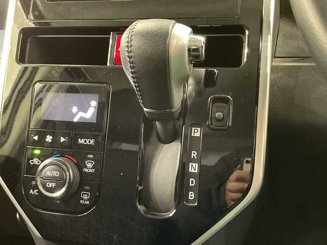 トヨタ ルーミー カスタムG－T 栃木県 2019(令1)年 5.1万km パールホワイトⅢ ワンオーナー/ターボ/SDナビ/（CD/DVD/Bluetooth/フルセグTV）/バックモニター/スマートアシスト/前後コーナーセンサー/ビルトインETC/両側パワースライドドア/前席シートヒーター/オートライト/LEDヘッドライト/横滑り防止装置/フォグランプ/スマートキー/プッシュスタート/アイドリングストップ/ステアリングスイッチ/革巻きステアリング/電動格納ミラー/純正アルミホイール/純正フロアマット