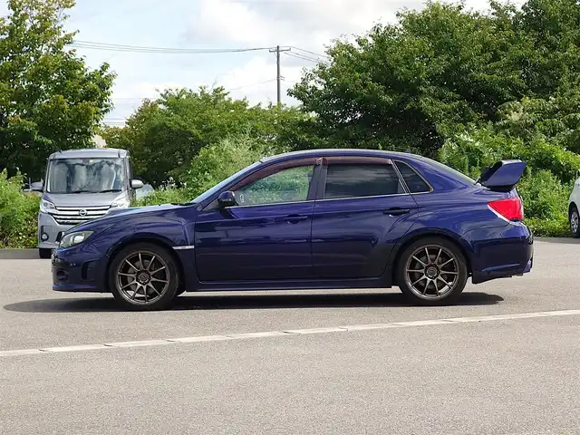 スバル インプレッサ ＷＲＸ STi 山形県 2011(平23)年 5.3万km プラズマブルーシリカ 4WD/6MT/HDDナビ/　　【CD DVD BT フルセグ USB AM/FM】/HIDヘッドライト/ハーフレザーシート/パワーシート/18インチアルミホイール/ターボ/電動格納ウィンカーミラー/フォグランプ/純正フロアマット/ドアバイザ―/スマートキー×2/ETC