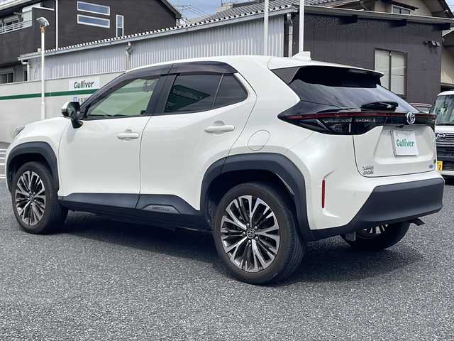 トヨタ ヤリスクロス ハイブリッド Z 東京都 2021(令3)年 5.2万km ホワイトパールクリスタルシャイン ワンオーナー/メモリナビ/フルセグテレビ/全方位カメラ/ETC/ハーフレザーシート
