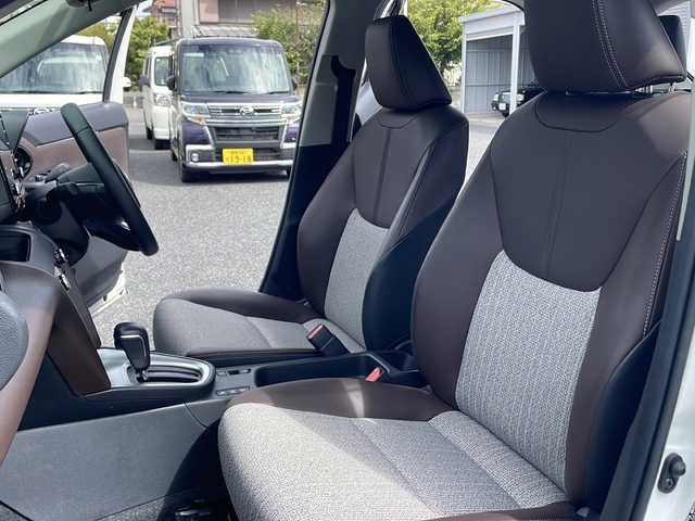 トヨタ ヤリスクロス ハイブリッド Z 東京都 2021(令3)年 5.2万km ホワイトパールクリスタルシャイン ワンオーナー/メモリナビ/フルセグテレビ/全方位カメラ/ETC/ハーフレザーシート