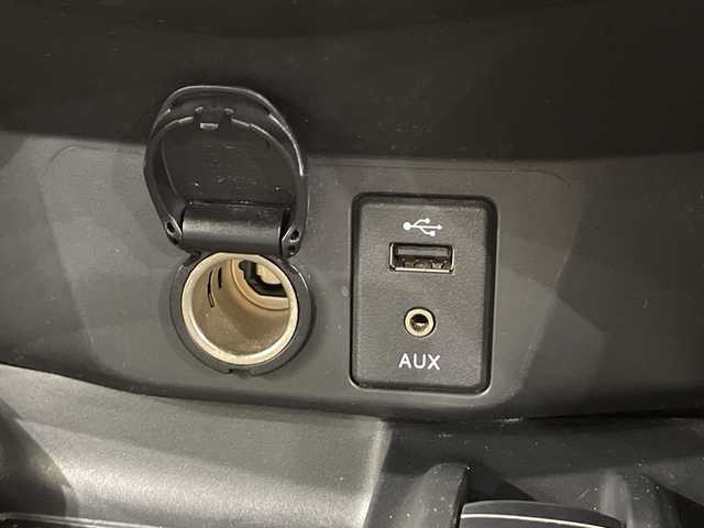 日産 エクストレイル 20Xi 栃木県 2020(令2)年 4.2万km ダイヤモンドブラック メモリーナビ/（CD/Bluetooth/USB/フルセグTV）/バックカメラ/全方位カメラ/衝突軽減ブレーキ/前後コーナーセンサー/前方ドラレコ/パワーバックドア/パワーシート/全席シートヒーター/合皮シート/禁煙車/デジタルインナーミラー/オートライト/LEDヘッドライト/横滑り防止装置/フォグランプ/スマートキー/プッシュスタート/アイドリングストップ/ステアリングスイッチ/革巻きステアリング/電動格納ミラー/純正アルミホイール/社外フロアマット