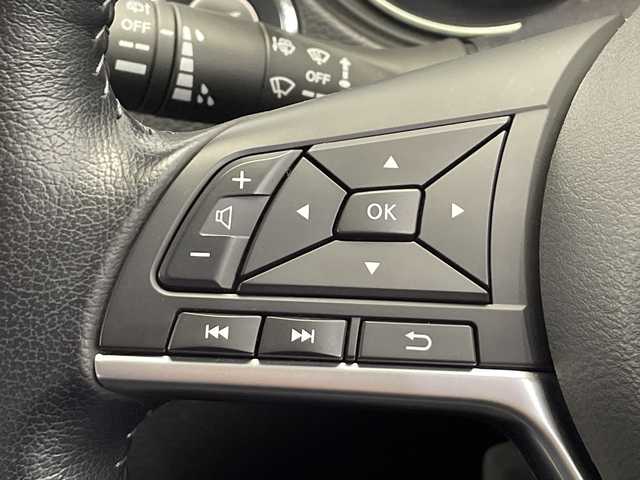 日産 エクストレイル 20Xi 栃木県 2020(令2)年 4.2万km ダイヤモンドブラック メモリーナビ/（CD/Bluetooth/USB/フルセグTV）/バックカメラ/全方位カメラ/衝突軽減ブレーキ/前後コーナーセンサー/前方ドラレコ/パワーバックドア/パワーシート/全席シートヒーター/合皮シート/禁煙車/デジタルインナーミラー/オートライト/LEDヘッドライト/横滑り防止装置/フォグランプ/スマートキー/プッシュスタート/アイドリングストップ/ステアリングスイッチ/革巻きステアリング/電動格納ミラー/純正アルミホイール/社外フロアマット