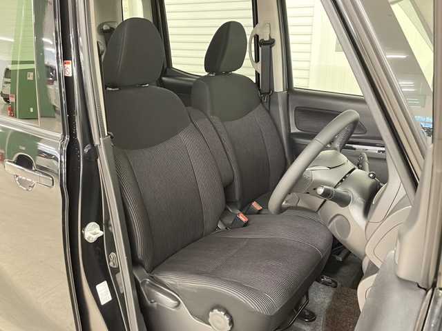 日産 デイズ ルークス ハイウェイスター Xターボ 熊本県 2019(平31)年 6万km ブラック 純正メモリーナビ（ＤＶＤ/ＣＤ/ＢＴ/フルセグ）/全周囲カメラ/ＥＴＣ/前方ドライブレコーダー/アイドリングストップ/衝突被害軽減システム/レーンキープアシスト/ステアリングリモコン/コーナーセンサー/左側パワースライドドア/純正１４inアルミホイール/オートライト/ＬＥＤライト/ウィンカーミラー/電動格納ミラー/スマートキー/プッシュスタート/横滑り防止装置/ドアバイザー/フロアマット/スマートスペアキー有