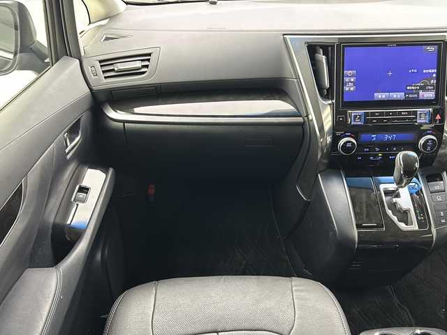 トヨタ ヴェルファイア Z 宮城県 2015(平27)年 6万km ブラック アルパイン10インチナビ/12.8インチフリップダウンモニター/両側パワースライドドア/RS-Rダウンサス(純正部品車載)/バックカメラ/ビルトインETC/プッシュスタート/スマートキー/オートライト/LEDヘッドライト/フォグランプ/ドアバイザー/純正フロアマット/レザー調シートカバー/純正18インチアルミホイール