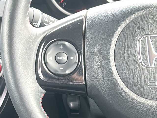 ホンダ Ｎ ＢＯＸ カスタム SSパッケージ 佐賀県 2014(平26)年 7.9万km プレミアムホワイトパール Carrozzeriaナビ/CTBA/両側パワースライドドア/ETC/革巻きステアリング/ステアリングリモコン/プッシュスタート/スマートキー/HIDヘッドライト/フォグライト/純正アルミホイール