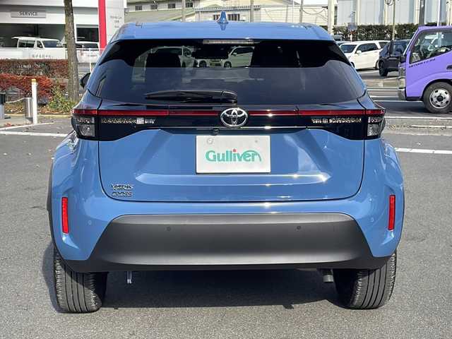 トヨタ ヤリスクロス Z 長野県 2023(令5)年 1万km グレイッシュブルー 禁煙車/8インチディスプレイオーディオ/（Bluetooth/Miracast）/セーフティセンス/・プリクラッシュセーフティ/・レーントレーシングアシスト/・レーダークルーズコントロール/・オートマチックハイビーム/・ロードサインアシスト/・先行車発進告知機能/・セカンダリーコリジョンブレーキ/・インテリジェントクリアランスソナー/バックカメラ/ビルトインETC/ドライブレコーダー機能付デジタルインナーミラー/ハーフレザーシート/運転席パワーシート/前席シートヒーター/革巻きステアリング/ステアリングスイッチ/ステアリングヒーター/電動パーキングブレーキ/ブレーキホールド/LEDヘッドライト/オートライト/スマートキー/Pスタート/電動格納ミラー/純正18インチAW/フロアマット