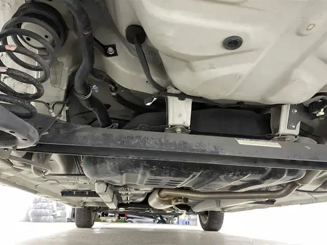 ダイハツ タント カスタム X SA 宮城県 2013(平25)年 6万km パールホワイトⅢ 純正ナビ　/スマートアシスト　/パワースライドドア　/ＨＩＤヘッドランプ　/フォグランプ　/衝突軽減ブレーキ　/バックモニター　/ＥＴＣ　/オートライト　/オートエアコン　/スマートキー　/純正１４インチＡＷ　/禁煙車