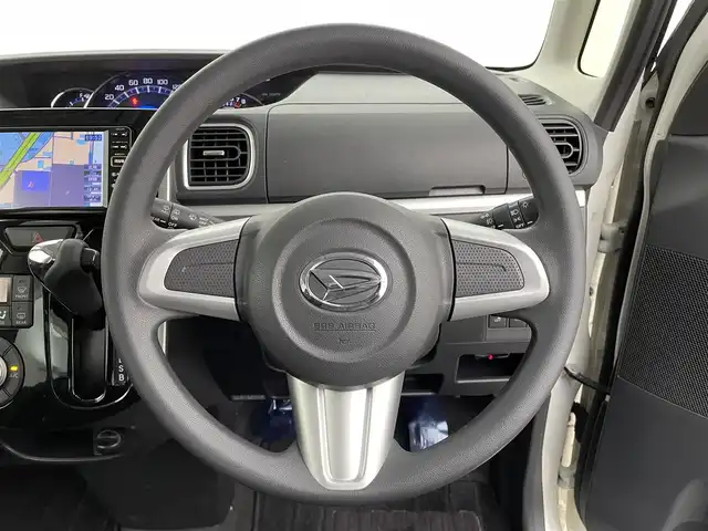 ダイハツ タント カスタム X SA 宮城県 2013(平25)年 6万km パールホワイトⅢ 純正ナビ　/スマートアシスト　/パワースライドドア　/ＨＩＤヘッドランプ　/フォグランプ　/衝突軽減ブレーキ　/バックモニター　/ＥＴＣ　/オートライト　/オートエアコン　/スマートキー　/純正１４インチＡＷ　/禁煙車