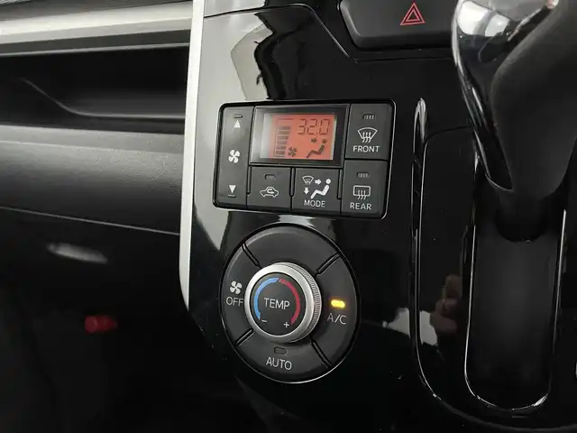 ダイハツ タント カスタム X SA 宮城県 2013(平25)年 6万km パールホワイトⅢ 純正ナビ　/スマートアシスト　/パワースライドドア　/ＨＩＤヘッドランプ　/フォグランプ　/衝突軽減ブレーキ　/バックモニター　/ＥＴＣ　/オートライト　/オートエアコン　/スマートキー　/純正１４インチＡＷ　/禁煙車