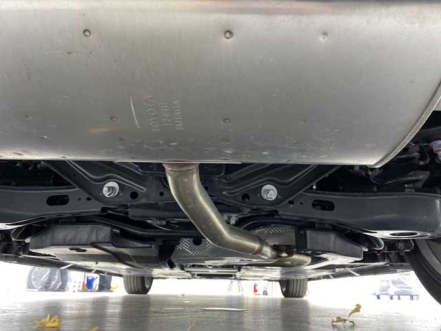 トヨタ プリウス Z 福島県 2024(令6)年 1.5万km プラチナホワイトパールマイカ /モデリスタエアロ　//１２．３インチ純正ナビ(AM/FM/BTA/TV)//全方位カメラ　//衝突被害軽減ブレーキ　//レーダークルーズコントロール　//シートヒーター(D/N)　//エアシート(D/N)　//パワーシート(D席のみ)　//電動リアゲート　//純正ビルトインＥＴＣ２．０　//置くだけ充電//ブラインドスポットモニター//ステアリングヒーター//インテリジェントルームミラー//100V電源//コーナーセンサー(前後)//USB入力端子//スペアキー//LEDヘッドライト