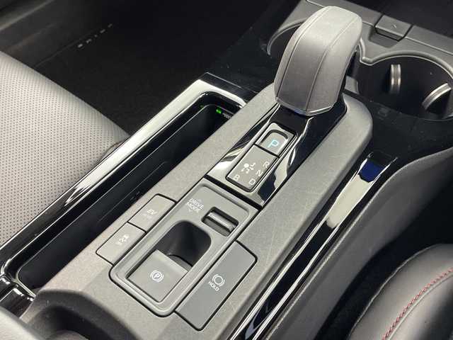 トヨタ プリウス Z 福島県 2024(令6)年 1.5万km プラチナホワイトパールマイカ /モデリスタエアロ　//１２．３インチ純正ナビ(AM/FM/BTA/TV)//全方位カメラ　//衝突被害軽減ブレーキ　//レーダークルーズコントロール　//シートヒーター(D/N)　//エアシート(D/N)　//パワーシート(D席のみ)　//電動リアゲート　//純正ビルトインＥＴＣ２．０　//置くだけ充電//ブラインドスポットモニター//ステアリングヒーター//インテリジェントルームミラー//100V電源//コーナーセンサー(前後)//USB入力端子//スペアキー//LEDヘッドライト