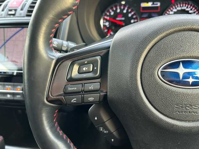 スバル ＷＲＸ Ｓ４ STIスポーツアイサイト 千葉県 2020(令2)年 2.6万km クリスタルホワイトP ワンオーナー/純正ナビ/CD/DVD/Bluetooth/フルセグTV/バックカメラ/ETC/前後ドライブレコーダー/プリクラッシュブレーキ/レーンキープアシスト/全車追従機能付きクルーズコントロール/車線逸脱警報/先行車発進お知らせ/ブラインドスポットモニター/パドルシフト/ハーフレザーシート/前席シートヒーター/前席パワーシート/レカロシート/スペアキー/純正19インチアルミホイール/純正フロアマット/保証書・取扱説明書