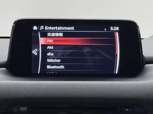 マツダ ＣＸ－５ XD Lパッケージ 三重県 2018(平30)年 6.6万km マシーングレープレミアムM ディーゼル・ターボ/FF/MTモード付フロア6AT/純正 8インチナビ/（FM/AM/aha/Stitcher/Bluetooth/USB/CD*/AUX/DVD*/TV*）/360°ビュー・モニター*/BOSEサウンドシステム*/ドライブレコーダー 前方/ETC/安全/●車間認知支援システム/●スマートブレーキサポート/●スマートシティブレーキサポート/●車線逸脱警報/●レーンキープアシストシステム/●レーダークルーズコントロール/●BSMシステム（RCTA機能付）/●交通標識認識システム/●ドライバーアテンションアラート/●パーキングセンサーシステム 前後*/装備/・本革シート（黒）/・パワーシート（D10way/N6way）/・シートヒーター（D/N/2nd左右）/・ステアリングヒーター/・パワーテールゲート/・アクティブドライビングディスプレイ（HUD）/・左右独立オートエアコン/・オートライト/・LEDヘッドランプ/・ハイビームコントロールシステム（HBC）/・レインセンサーワイパー/・電子パーキングブレーキ＆オートホールド/・ステアリングスイッチ/・プッシュスタート/・純正17inAW/・スマートキーx2/・保/取/ナビ取/など/*…メーカーOP