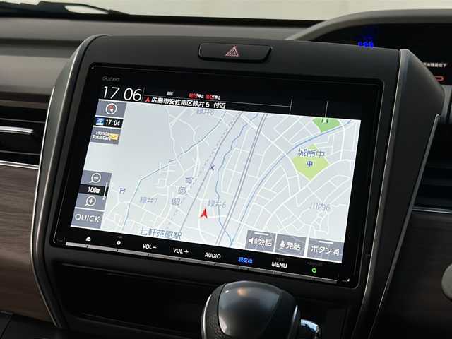 ホンダ フリード G 広島県 2022(令4)年 1.8万km クリスタルブラックパール 禁煙/純正9インチナビ/CD/DVD/DTV/Bluetooth/バックカメラ/両側パワースライドドア/シートヒーター/LEDオートライト/ビルトインETC/前後ドライブレコーダー/ステアリングスイッチ/純正アルミホイール/フロアマット/ドアバイザー/アイドリングストップ/スマートキー/スペアキー/プッシュスタート