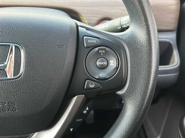 ホンダ フリード G 広島県 2022(令4)年 1.8万km クリスタルブラックパール 禁煙/純正9インチナビ/CD/DVD/DTV/Bluetooth/バックカメラ/両側パワースライドドア/シートヒーター/LEDオートライト/ビルトインETC/前後ドライブレコーダー/ステアリングスイッチ/純正アルミホイール/フロアマット/ドアバイザー/アイドリングストップ/スマートキー/スペアキー/プッシュスタート