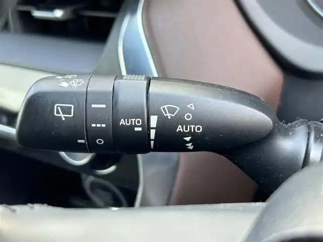 トヨタ ハリアー G 奈良県 2020(令2)年 4.9万km ホワイトパールクリスタルシャイン モデリスタフルエアロ　/ドライブレコーダー　/ビルトインＥＴＣ　/ＡＡＣ　/追従型クルーズコントロール　/デジタルインナーミラー　/バックカメラ　/前後コーナーセンサー　/衝突被害軽減システム　/ＡＵＴＯＨＯＬＤ/パワーシート/ハーフレザーシート/スマートキー/BT/USB/AUX/フルセグTV/純正18インチアルミホイール/フロアマット/LEDヘッドライト/オートライト/オートマチックハイビーム/レーンキープアシスト/盗難防止装置/横滑り防止装置