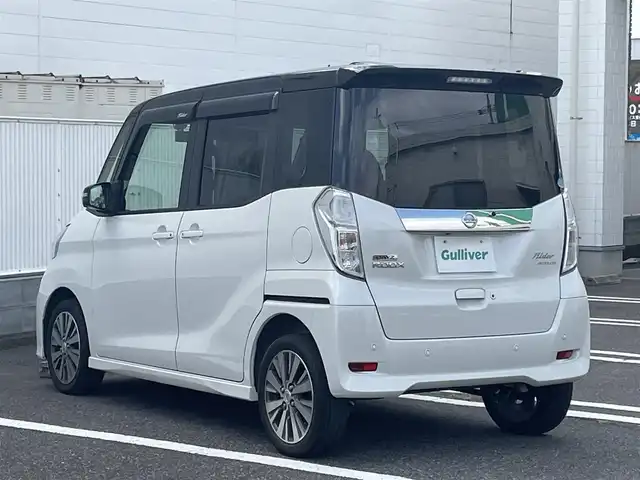 日産 デイズ ルークス ライダーHWSターボ 群馬県 2019(令1)年 4.7万km ホワイトパール ライダーHWS Gターボベース/両側パワースライドドア/アラウンドビューモニター/エマージェンシーブレーキ/車線逸脱警報機能/クルーズコントロール/オートハイビーム/カロッツェリア７インチSDナビ/(AM.FM.CD.DVD.BT)/フルセグTV/革巻ステアリング/ドライブレコーダー/ETC/運転席シートヒーター/プッシュスタート/スマートキー/アイドリングストップ/純正フロアマット/純正15インチAW/LEDヘッドライト/フォグランプ