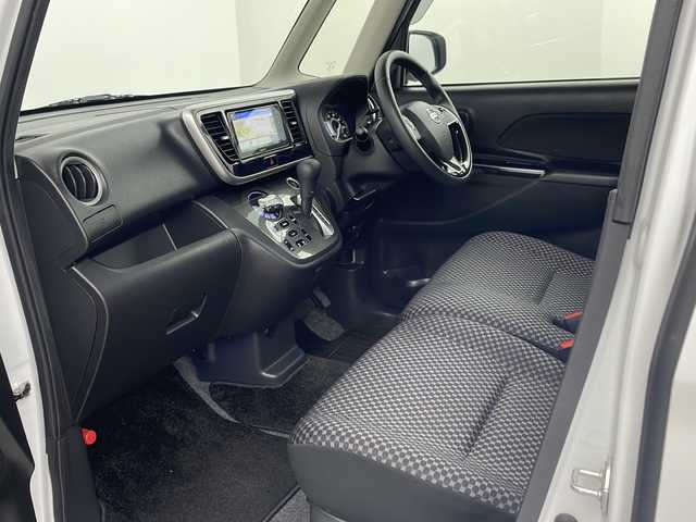 日産 デイズ ルークス ライダーHWSターボ 埼玉県 2019(令1)年 4.7万km ホワイトパール 社外SDナビ/　AM/FM/CD/DVD/BT/アラウンドビューモニター/両側パワースライドドア/クルーズコントロール/エマージェンシーブレーキ/車線逸脱警報機能/オートハイビーム/コーナーセンサー/ドライブレコーダー/ETC/シートヒーター/オーティックアルミホイール/アイドリングストップ/純正フロアマット/LEDヘッドライト/フォグランプ/プッシュスタート/スマートキー