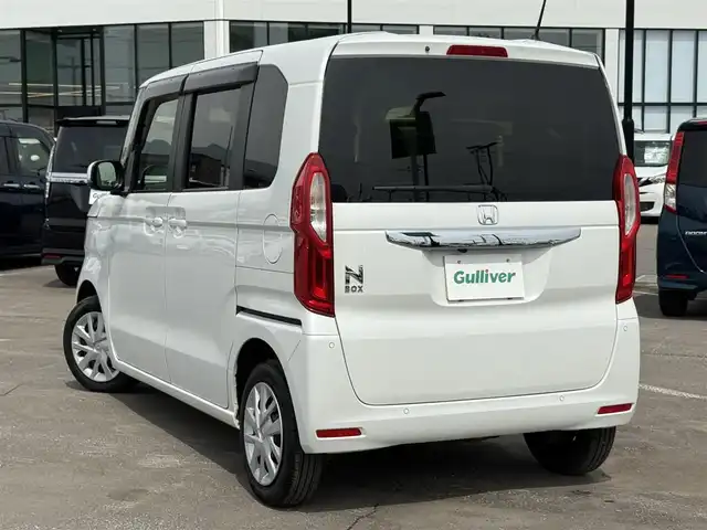 ホンダ Ｎ ＢＯＸ L 道南・函館 2023(令5)年 1.1万km プラチナホワイトパール ・ワンオーナー/・純正ナビ/・バックカメラ/・片側パワースライドドア/・純正エンジンスターター/・CMBS/・アダプティブクルーズコントロール/・先行車発進お知らせ/・路外逸脱抑制システム/・レーンキープアシスト/・オートマチックハイビーム/・パーキングセンサー/・前席シートヒーター/・LEDヘッドライト/・オートライト/・プッシュスタート/・スマートキー/・ミラーヒーター/・夏タイヤ14インチホイール積込