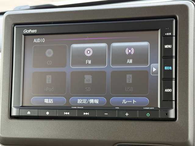 ホンダ Ｎ ＢＯＸ L 道南・函館 2023(令5)年 1.1万km プラチナホワイトパール ・ワンオーナー/・純正ナビ/・バックカメラ/・片側パワースライドドア/・純正エンジンスターター/・CMBS/・アダプティブクルーズコントロール/・先行車発進お知らせ/・路外逸脱抑制システム/・レーンキープアシスト/・オートマチックハイビーム/・パーキングセンサー/・前席シートヒーター/・LEDヘッドライト/・オートライト/・プッシュスタート/・スマートキー/・ミラーヒーター/・夏タイヤ14インチホイール積込