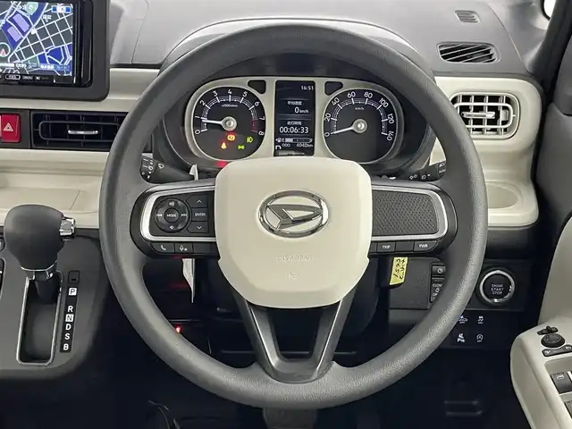 ダイハツ ムーヴ キャンバス ストライプス G 埼玉県 2024(令6)年 0.4万km シャイニングホワイトパール/スムーズグレーマイカメタリック スマートアシスト/・衝突回避支援ブレーキ/・車線逸脱抑制制御機能/・車線逸脱警報/・標識認識機能/社外ALPINEHDDナビ【VIE-X08V】/・CD/DVD/MSV/Bluetooth/フルセグ/バックカメラ/社外ALPINE後席モニター【パッケージ-M900C】/両後パワースライドドア/スマートキー/前後コーナーセンサー/オートブレーキホールド/純正LEDヘッドライト/フォグランプ/ドアバイザー/社外前後ドライブレコーダー/社外ETC/サイド＆カーテンエアバッグ