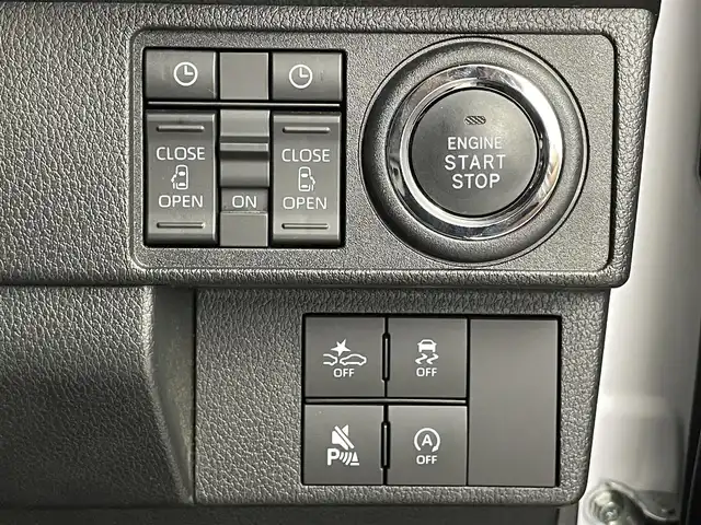 ダイハツ ムーヴ キャンバス ストライプス G 埼玉県 2024(令6)年 0.4万km シャイニングホワイトパール/スムーズグレーマイカメタリック スマートアシスト/・衝突回避支援ブレーキ/・車線逸脱抑制制御機能/・車線逸脱警報/・標識認識機能/社外ALPINEHDDナビ【VIE-X08V】/・CD/DVD/MSV/Bluetooth/フルセグ/バックカメラ/社外ALPINE後席モニター【パッケージ-M900C】/両後パワースライドドア/スマートキー/前後コーナーセンサー/オートブレーキホールド/純正LEDヘッドライト/フォグランプ/ドアバイザー/社外前後ドライブレコーダー/社外ETC/サイド＆カーテンエアバッグ