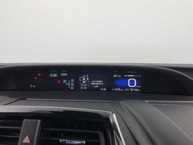 トヨタ プリウス Sセーフティプラス 大分県 2018(平30)年 8.8万km ホワイトパールクリスタルシャイン 純正ナビ/（フルセグ/CD/DVD/Bluetooth）/トヨタセーフティーセンス/・レーダークルーズコントロール/・プリクラッシュセーフティー/・レーンディパーチャアシスト/（操舵支援有）/・オートハイビーム/バックカメラ/クリアランスソナー/社外ミラー型ドライブレコーダー/ステアリングスイッチ/オートリトラミラー/社外アルミホイール/TVキャンセラー/保証書・取扱説明書