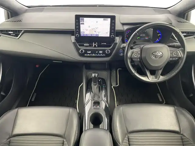 トヨタ カローラツーリング ハイブリッド ダブルバイビー 愛知県 2020(令2)年 4.7万km ブラックマイカ トヨタセーフティーセンス/・オートハイビーム/・レーダークルーズコントロール/・車線逸脱/・衝突軽減/・ブラインドスポットモニター/純正ディスプレイオーディオ/　・ナビ/　・Bluetooth/　・フルセグTV/バックカメラ/純正ドライブレコーダー/電動パーキングシステム/ステアリングリモコン/革巻きステアリング/ハーフレザーシート/ETC/純正アルミホイール/冬タイヤAWセット積み込み