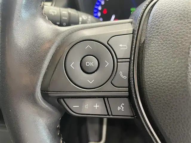 トヨタ カローラツーリング ハイブリッド ダブルバイビー 鹿児島県 2020(令2)年 4.7万km ブラックマイカ 禁煙車/トヨタセーフティセンス/　・レーントレーシングアシスト/　・レーンディバーチャーアラート/　・レーダークルーズコントロール/　・オートマチックハイビーム/ブラインドスポットモニター/純正ナビ機能付きディスプレイオーディオ/　・フルセグTV/　・USB接続/　・AppleCarPlay/　・AndroidAuto/　・MiraCast/　・AM/FM/電動パーキング/電動格納ミラー/オートライト/ETC/バックカメラ/ドライブレコーダー/ステアリングリモコン/冬用社外ホイールタイヤ積み込み