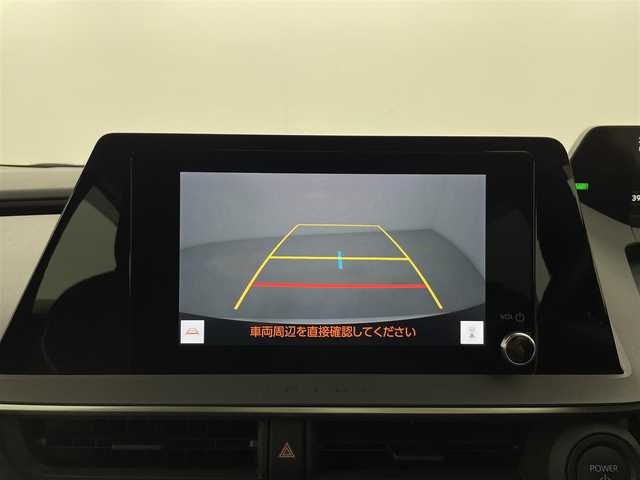 トヨタ プリウス U 群馬県 2023(令5)年 4万km プラチナホワイトパールマイカ ディスプレイオーディオ（コネクティッドナビ対応）/・8インチHDディスプレイ/・AM/FMチューナー、フルセグTV、USB入力（動画・音楽　再生/給電【Type-C】、Bluetooth(ハンズフリー/オーディオ）/・スマートフォン連携　/Apple Car Play/Andoroid Auto/Miracast/前席シートヒーター （3段階温度設定）/======/バックモニター /予防安全　Toyota Safety Sense/・プリクラッシュセーフティ/・レーントレーシングアシスト/レーンディパーチャーアラート/・レーダークルーズ（全車速追従機能付）/・オートマチックハイビーム/・ロードサインアシスト/・ドライバー異常時対応システム/・プロアクティブドライビングアシスト/・発進遅れ告知機能/ビルトインETC2.0/スマートキー /プッシュスタート/LEDヘッドライト/オートライト