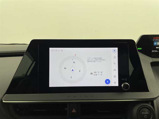 トヨタ プリウス U 群馬県 2023(令5)年 4万km プラチナホワイトパールマイカ ディスプレイオーディオ（コネクティッドナビ対応）/・8インチHDディスプレイ/・AM/FMチューナー、フルセグTV、USB入力（動画・音楽　再生/給電【Type-C】、Bluetooth(ハンズフリー/オーディオ）/・スマートフォン連携　/Apple Car Play/Andoroid Auto/Miracast/前席シートヒーター （3段階温度設定）/======/バックモニター /予防安全　Toyota Safety Sense/・プリクラッシュセーフティ/・レーントレーシングアシスト/レーンディパーチャーアラート/・レーダークルーズ（全車速追従機能付）/・オートマチックハイビーム/・ロードサインアシスト/・ドライバー異常時対応システム/・プロアクティブドライビングアシスト/・発進遅れ告知機能/ビルトインETC2.0/スマートキー /プッシュスタート/LEDヘッドライト/オートライト