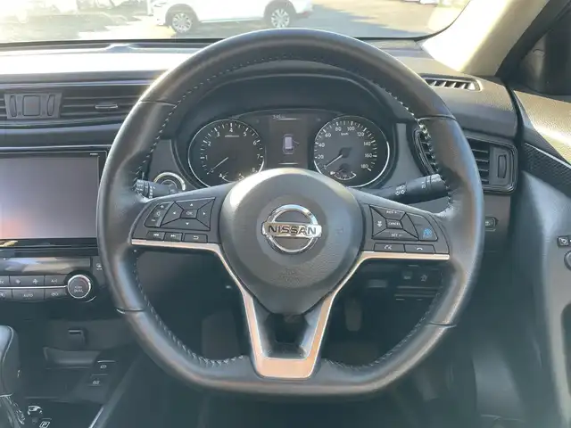 日産 エクストレイル 20Xi 岩手県 2020(令2)年 5万km ダイヤモンドブラック 純正9インチSDナビ/バックカメラ/アラウンドビューモニター/ETC/純正ドライブレコーダー/パワーバックドア/プロパイロット/衝突被害軽減ブレーキ/レーンキープアシスト/横滑り防止装置/アイドリングストップ/全席シートヒーター/オートライト/LEDヘッドライト/フォグランプ/スマートキー/プッシュスタート/電動格納ミラー/純正18インチAW/純正フロアマット/純正ドアバイザー
