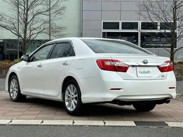 トヨタ カムリ ハイブリット Gパッケージ 福島県 2013(平25)年 7.3万km ホワイトパールクリスタルシャイン 純正ナビゲーション/【CD/DVD/SD/Bluetooth/TV】/バックカメラ/ビルトインETC/クルーズコントロール/運転席電動シート/HIDオートライト/純正フロアマット/純正ドアバイザー