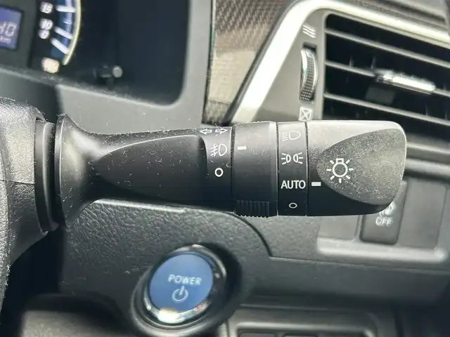 トヨタ カムリ ハイブリット Gパッケージ 福島県 2013(平25)年 7.3万km ホワイトパールクリスタルシャイン 純正ナビゲーション/【CD/DVD/SD/Bluetooth/TV】/バックカメラ/ビルトインETC/クルーズコントロール/運転席電動シート/HIDオートライト/純正フロアマット/純正ドアバイザー