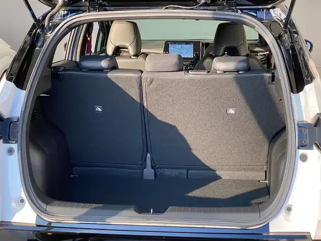 日産 オーラ ニスモ 岐阜県 2023(令5)年 1.6万km ピュアホワイトパール / スーパーブラック 2トーン ブラインドスポットモニター/置くだけ充電/純正SDナビ/-BT/USB/HDMI/プロパイロット/全周囲カメラ/リアフォグライト/電動パーキングブレーキ/ブレーキホールド/ドライブレコーダー/前後コーナーセンサー/オートマチックハイビーム/LEDヘッドライト/ステアリングスイッチ/ハーフレザーシート/ETC2.0/取扱説明書/保証書/スペアキー