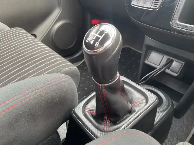 スズキ アルト ワークス 三重県 2018(平30)年 5.6万km スチールシルバーM 登録時55667km/禁煙車/ALPINE7インチディスプレイオーディオ/(Bluetooth・AM/FM・USB・HDMI)/RECAROシート/バックカメラ/ステアリングスイッチ/サブウーハー/電動格納ミラー/革巻きステアリング/スマートキー/プッシュスタート/スペアキー/純正フロアマット/LEDヘッドライト/フォグランプ