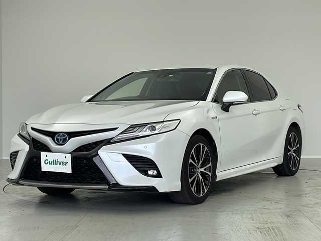 トヨタ カムリ WSレザーパッケージ 茨城県 2018(平30)年 8.4万km プラチナホワイトパールマイカ セーフティーセンス　純正ＳＤナビ　ＣＤ　ＢＴ　フルセグ　バックカメラ　レーダークルーズコントロール　ＬＥＤオートライト　レザーシート　シートヒーター　純正１８インチアルミホイール　ステアリングスイッチ