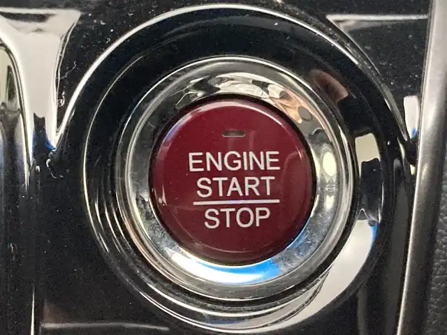 ホンダ Ｎ ＷＧＮ カスタム G SSパッケージⅡ 岡山県 2018(平30)年 5万km クリスタルブラックパール 純正８インチナビ/【CD/DVD/BT/フルセグ/USB接続】　/シートヒーター　/ＥＴＣ　/バックカメラ　/クルーズコントロール　/ドライブレコーダー　/ＨＩＤヘッドライト　/スマートキー　/アイドリングストップ/オートライト/TVキャンセラー/ステアリングスイッチ/ドアバイザー