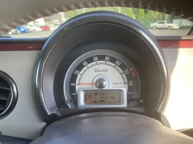 スズキ ラパン ショコラ X 埼玉県 2013(平25)年 9.4万km シャンパンピンクPM (株)IDOMが運営する【じしゃロン鳩ヶ谷店】の自社ローン専用車両になりますこちらは現金またはオートローンご利用時の価格です。自社ローンご希望の方は別途その旨お申付け下さい/登録時93242km/アイドリングストップ/プッシュスタート/CD再生機能付/AM/FM/AUX/ETC/オートライト/純正HIDヘッドライト/革巻きステアリング/革巻きシフトノブ/スマートキー/ダブルエアバッグ/盗難防止装置/デジタルインナーミラー/前方ドライブレコーダー/ベンチシート/ドアバイザー