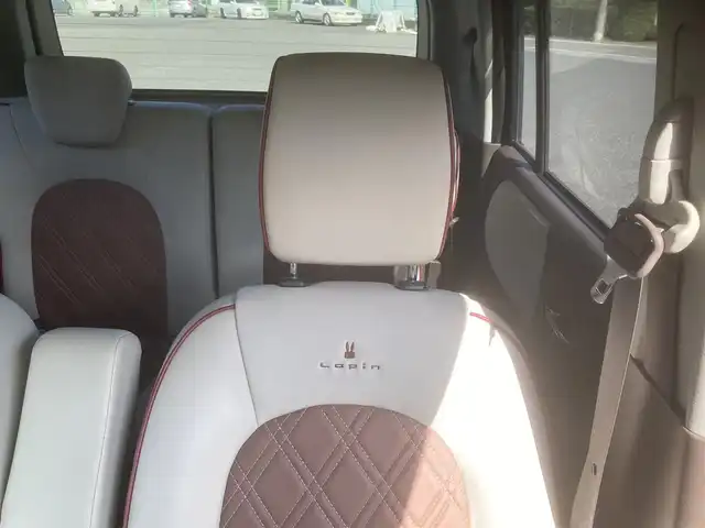 スズキ ラパン ショコラ X 埼玉県 2013(平25)年 9.4万km シャンパンピンクPM (株)IDOMが運営する【じしゃロン鳩ヶ谷店】の自社ローン専用車両になりますこちらは現金またはオートローンご利用時の価格です。自社ローンご希望の方は別途その旨お申付け下さい/登録時93242km/アイドリングストップ/プッシュスタート/CD再生機能付/AM/FM/AUX/ETC/オートライト/純正HIDヘッドライト/革巻きステアリング/革巻きシフトノブ/スマートキー/ダブルエアバッグ/盗難防止装置/デジタルインナーミラー/前方ドライブレコーダー/ベンチシート/ドアバイザー