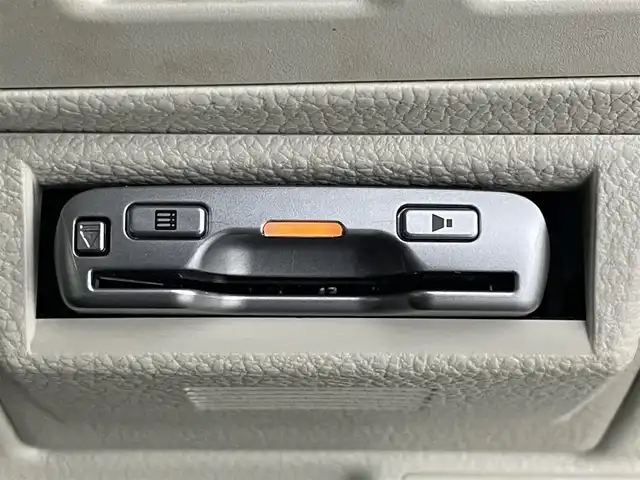 スバル インプレッサ スポーツ 2．0i アイサイト アイボリー 道央・札幌 2013(平25)年 4.3万km ディープチェリーパール ・４ＷＤ/・アイサイト/・社外ナビ/・バックカメラ/・Ｂｌｕｅｔｏｏｔｈ／ＣＤ／ＤＶＤ/・純正ドライブレコーダー/・アイドリングストップ/・アダプティブクルーズコントロール/・レーンキープアシスト/・オートマチックハイビーム/・オートエアコン/・ＥＴＣ/・プッシュスタート/・横滑り防止/・パワーステアリング/・パワーウィンドウ/・パワーシート/・HIDヘッドライト/・社外フロアマット/・純正アルミホイール