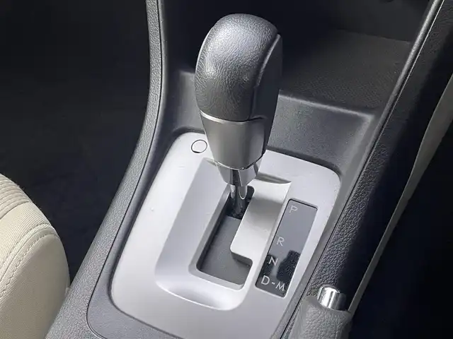 スバル インプレッサ スポーツ 2．0i アイサイト アイボリー 道央・札幌 2013(平25)年 4.3万km ディープチェリーパール ・４ＷＤ/・アイサイト/・社外ナビ/・バックカメラ/・Ｂｌｕｅｔｏｏｔｈ／ＣＤ／ＤＶＤ/・純正ドライブレコーダー/・アイドリングストップ/・アダプティブクルーズコントロール/・レーンキープアシスト/・オートマチックハイビーム/・オートエアコン/・ＥＴＣ/・プッシュスタート/・横滑り防止/・パワーステアリング/・パワーウィンドウ/・パワーシート/・HIDヘッドライト/・社外フロアマット/・純正アルミホイール