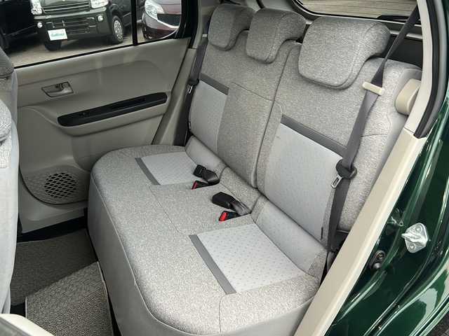 トヨタ パッソ X Lパッケージ S 石川県 2020(令2)年 1.7万km ダークエメラルドマイカ 4WD/スマートアシスト/・衝突警報機能/・被害軽減ブレーキアシスト/・緊急ブレーキ/・事前ブレーキ/・車線逸脱警報機能/・ペダル踏み間違い急発進抑制装置/社外メモリナビゲーション/【CD・DVD・Bluetooth・フルセグTV】/型番：CN-R300D/レーダー探知機（GPS搭載タイプ）/D席シートヒーター/プッシュスタート/・スマートキー/アイドリングストップ/横滑り防止/オートライト/取扱説明書