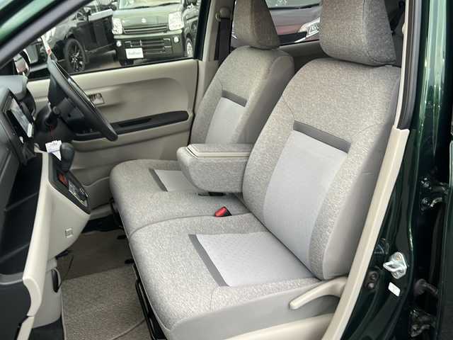 トヨタ パッソ X Lパッケージ S 石川県 2020(令2)年 1.7万km ダークエメラルドマイカ 4WD/スマートアシスト/・衝突警報機能/・被害軽減ブレーキアシスト/・緊急ブレーキ/・事前ブレーキ/・車線逸脱警報機能/・ペダル踏み間違い急発進抑制装置/社外メモリナビゲーション/【CD・DVD・Bluetooth・フルセグTV】/型番：CN-R300D/レーダー探知機（GPS搭載タイプ）/D席シートヒーター/プッシュスタート/・スマートキー/アイドリングストップ/横滑り防止/オートライト/取扱説明書