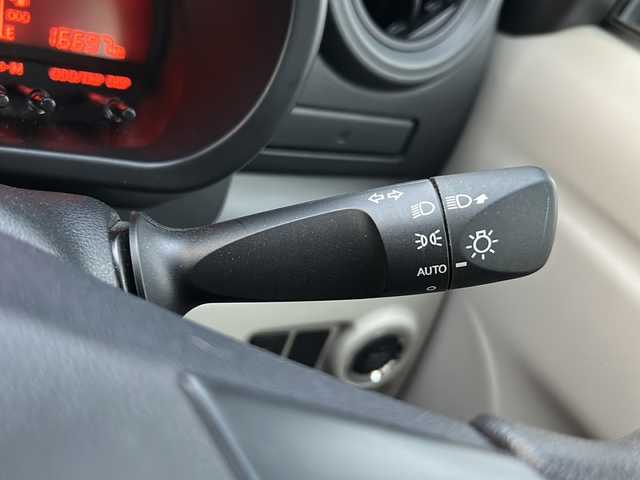 トヨタ パッソ X Lパッケージ S 石川県 2020(令2)年 1.7万km ダークエメラルドマイカ 4WD/スマートアシスト/・衝突警報機能/・被害軽減ブレーキアシスト/・緊急ブレーキ/・事前ブレーキ/・車線逸脱警報機能/・ペダル踏み間違い急発進抑制装置/社外メモリナビゲーション/【CD・DVD・Bluetooth・フルセグTV】/型番：CN-R300D/レーダー探知機（GPS搭載タイプ）/D席シートヒーター/プッシュスタート/・スマートキー/アイドリングストップ/横滑り防止/オートライト/取扱説明書