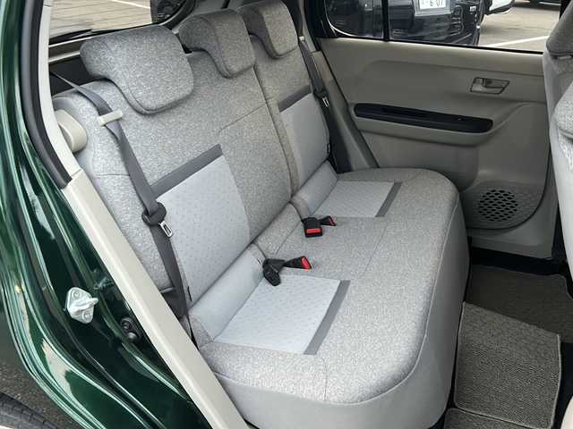トヨタ パッソ X Lパッケージ S 石川県 2020(令2)年 1.7万km ダークエメラルドマイカ 4WD/スマートアシスト/・衝突警報機能/・被害軽減ブレーキアシスト/・緊急ブレーキ/・事前ブレーキ/・車線逸脱警報機能/・ペダル踏み間違い急発進抑制装置/社外メモリナビゲーション/【CD・DVD・Bluetooth・フルセグTV】/型番：CN-R300D/レーダー探知機（GPS搭載タイプ）/D席シートヒーター/プッシュスタート/・スマートキー/アイドリングストップ/横滑り防止/オートライト/取扱説明書