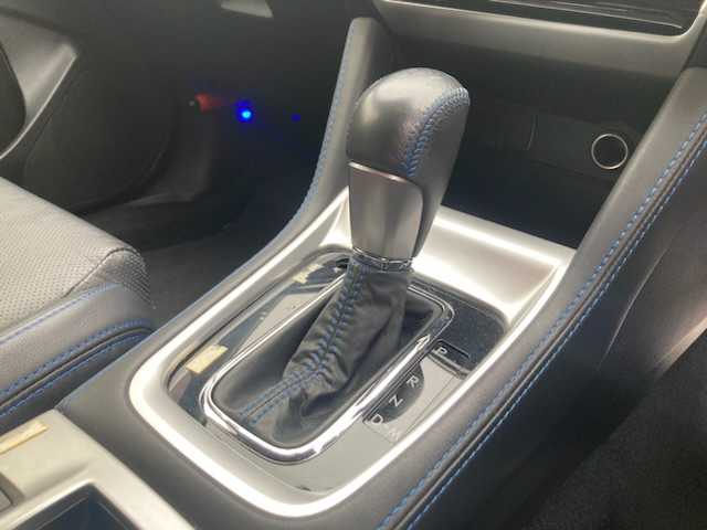 スバル レヴォーグ 2．0GT－S アイサイト 三重県 2014(平26)年 12万km クリスタルホワイトP (株)IDOMが運営する【じしゃロン四日市店】の自社ローン専用車両になります。こちらは現金またはオートローンご利用時の価格です。自社ローンご希望の方は別途その旨お申付け下さい/純正SDナビ（CD/DVD/BT/AM/FM）/バックカメラ/レールキープアシスト/衝突軽減システム/ターボ/４WD/パドルシフト/シートヒーター/パワーシート/合皮シート/エンジンスタートボタン/スマートキー